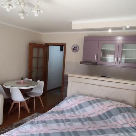 Alex 2 Apartman Vrnjacka Banja Bagian luar foto